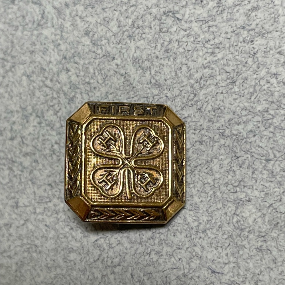 First Year 4-H Vintage Pin Pat Pending